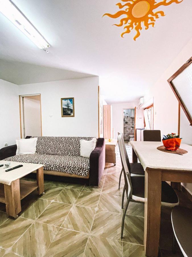 Apartment Near The Old Town Of Kotor โกตอร์ ภายนอก รูปภาพ
