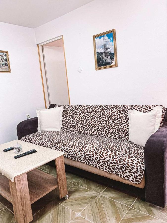 Apartment Near The Old Town Of Kotor โกตอร์ ภายนอก รูปภาพ