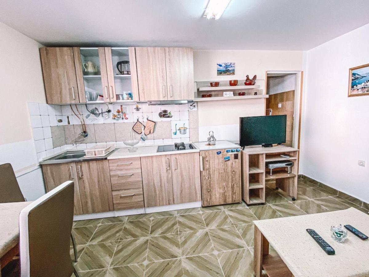 Apartment Near The Old Town Of Kotor โกตอร์ ภายนอก รูปภาพ
